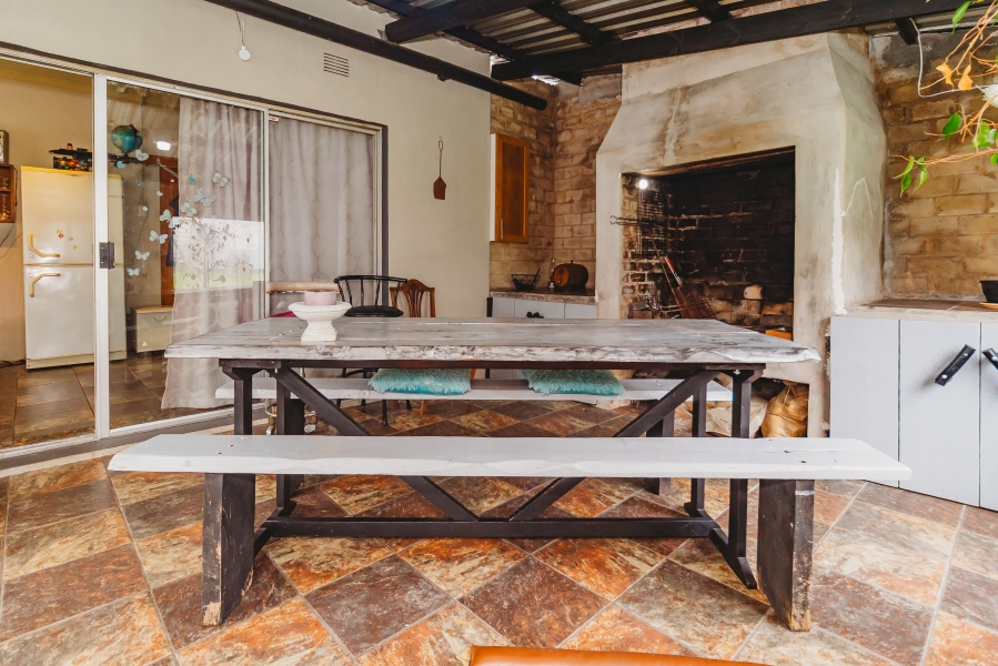 3 Bedroom Property for Sale in Denneoord Western Cape